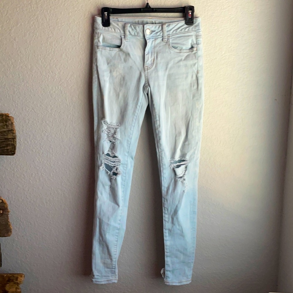 AMERICAN EAGLES JEANS